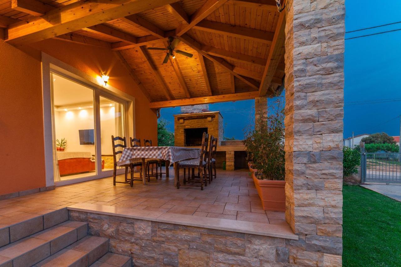 Villa Bella Casa à Sukošan Extérieur photo